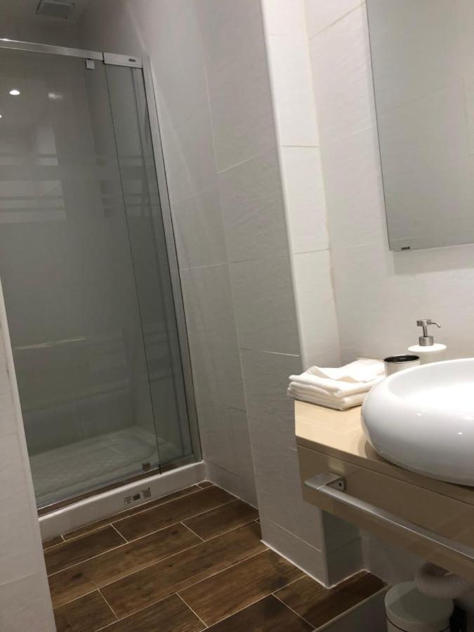 Hotel Opera Roost Madrid Esterno foto