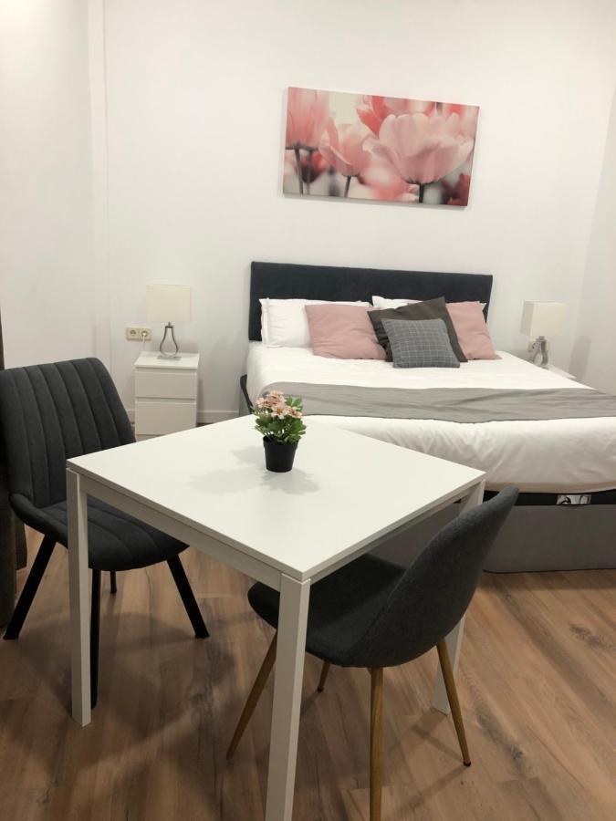 Hotel Opera Roost Madrid Esterno foto